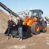 Nieuwsbericht: Drentse Recycling Maatschappij BV kiest voor Hitachi.